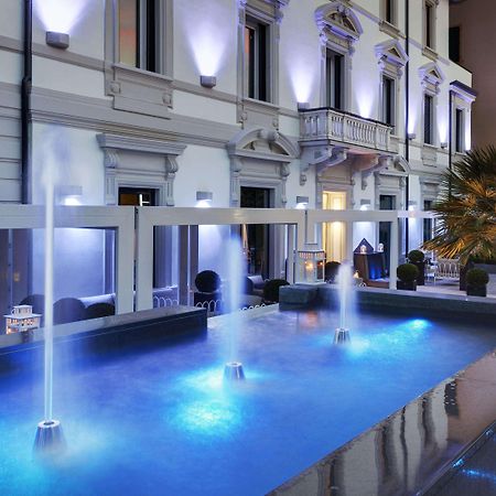 Lhp Hotel Montecatini Palace & Spa Εξωτερικό φωτογραφία The hotel's pool